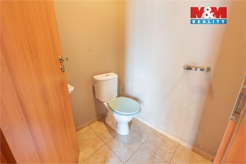 Prodej rodinného domu, 192 m² 26