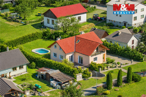 Prodej rodinného domu, 192 m² - 0