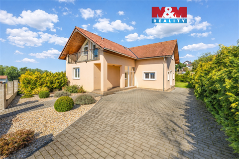 Prodej rodinného domu, 192 m² 0