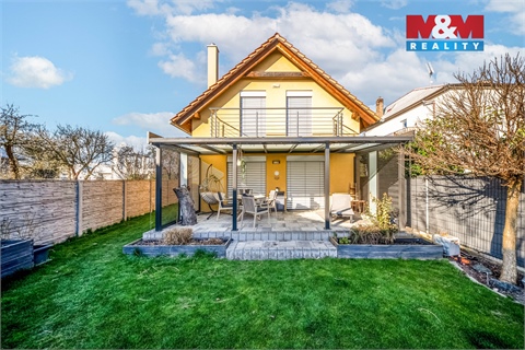 Prodej rodinného domu, 114 m² - 0