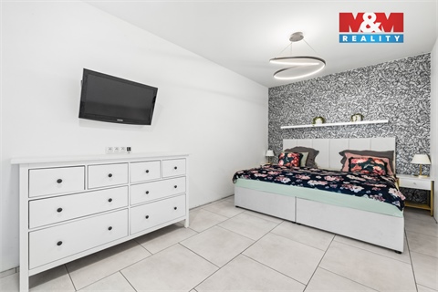 Prodej rodinného domu, 148 m² - 6