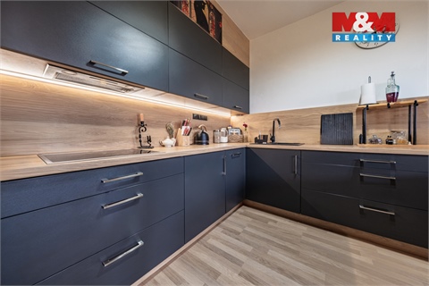 Prodej bytu 3kk, 80 m² - 2