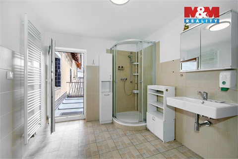 Prodej rodinného domu, 110 m² 10