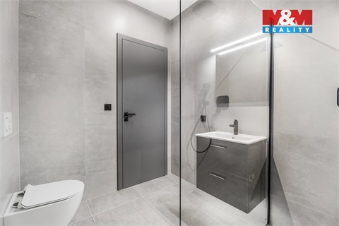 Prodej rodinného domu, 153 m² - 12