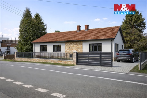 Prodej stavebního pozemku, 1 068 m² 2