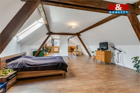 Prodej rodinného domu, 180 m² 16