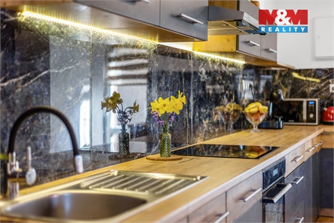 Prodej rodinného domu, 180 m² - 0