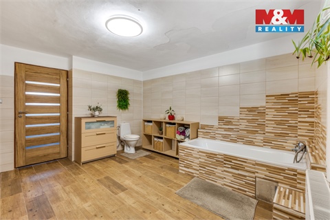 Prodej rodinného domu, 180 m² 26