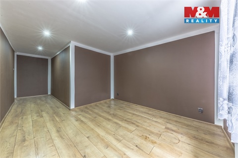 Prodej rodinného domu, 160 m² - 8