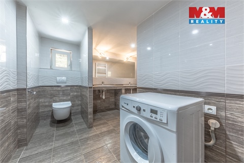 Prodej rodinného domu, 160 m² 8