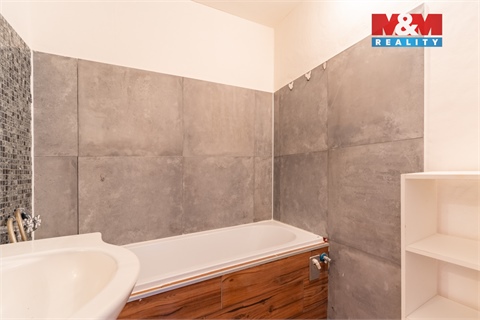 Pronájem bytu 3+1, 71 m² - 16