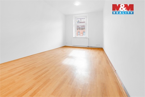 Pronájem bytu 1+1, 37 m² - 6