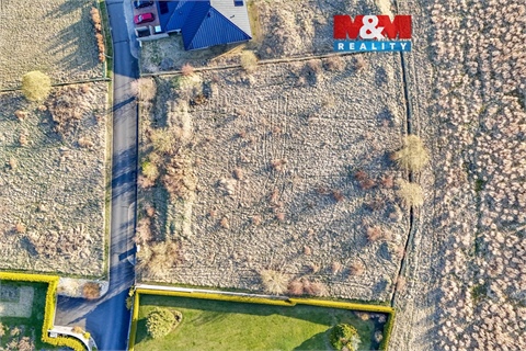 Prodej stavebního pozemku, 3 247 m² 0