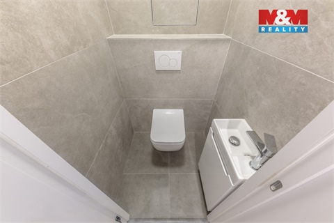 Prodej bytu 3kk, 73 m² - 12