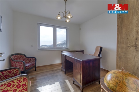 Prodej rodinného domu, 252 m² 8