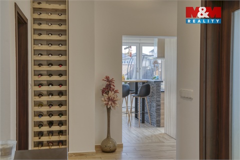 Prodej rodinného domu, 252 m² 28