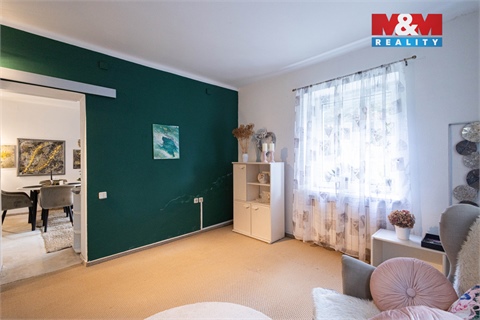 Prodej rodinného domu, 300 m² 10