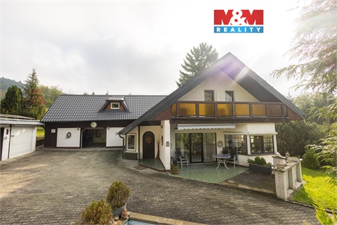 Prodej rodinného domu, 300 m² 0