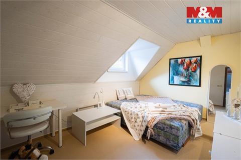 Prodej rodinného domu, 300 m² - 24