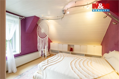 Prodej rodinného domu, 300 m² 24