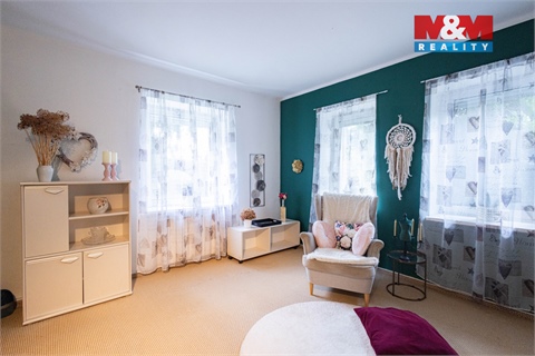 Prodej rodinného domu, 300 m² 8