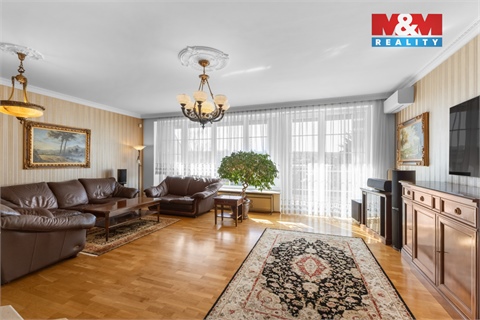 Prodej rodinného domu, 277 m² 4