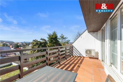 Prodej rodinného domu, 277 m² 8