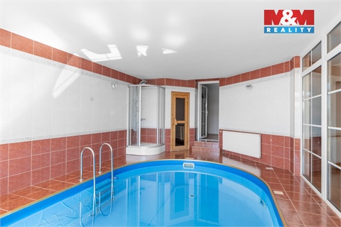 Prodej rodinného domu, 277 m² - 0