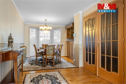 Prodej rodinného domu, 277 m² - 4