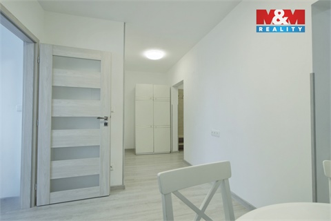 Prodej bytu 2+1, 45 m² 6