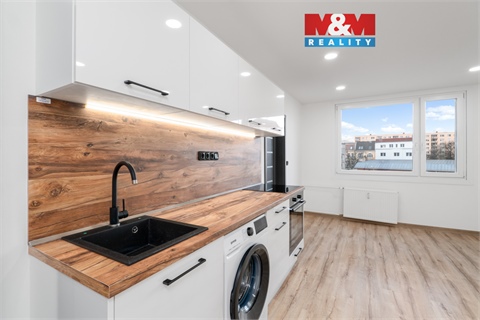 Prodej bytu 3kk, 63 m² 0