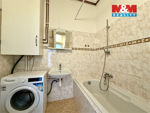 Pronájem bytu 1+1, 48 m² - 6