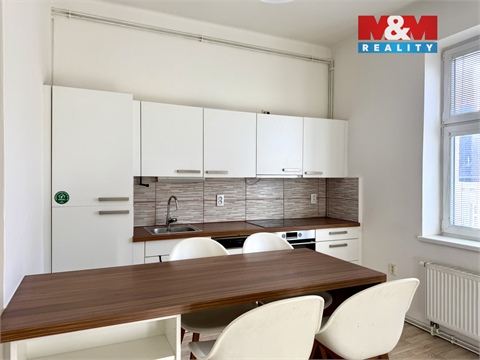 Pronájem bytu 1+1, 48 m² - 0