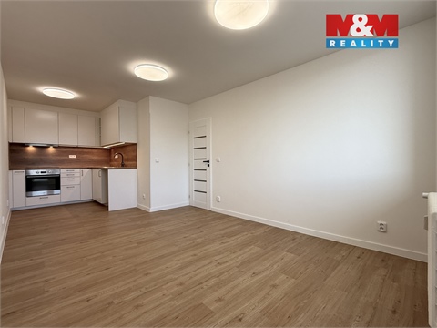 Pronájem bytu 2kk, 50 m² 2