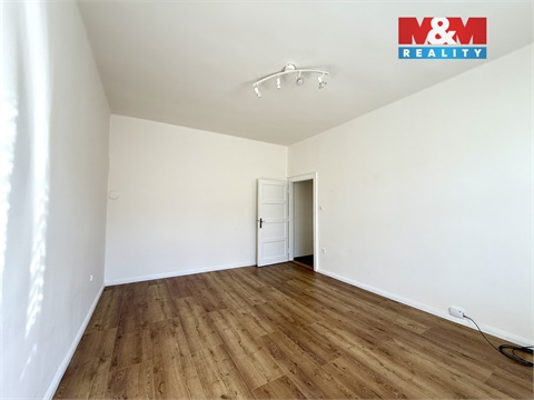 Prodej bytu 1+1, 48 m² 6