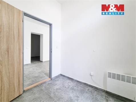 Pronájem bytu 1+1, 38 m² 6