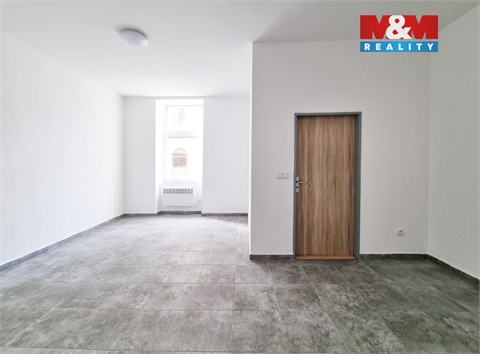 Pronájem bytu 1+1, 38 m² - 2