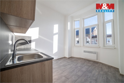 Pronájem bytu 1+1, 39 m² 2