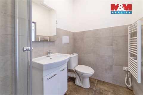 Pronájem bytu 1+1, 39 m² - 4