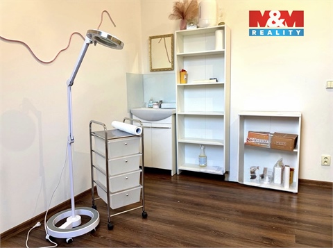 Pronájem obchodních prostor, 12 m² - 0