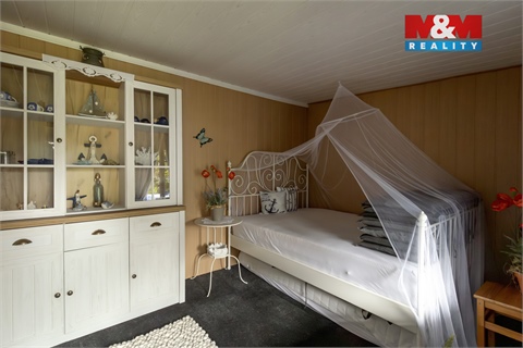 Prodej rodinného domu, 298 m² - 16