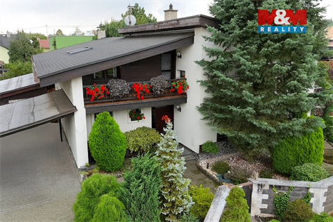 Prodej rodinného domu, 298 m² - 0