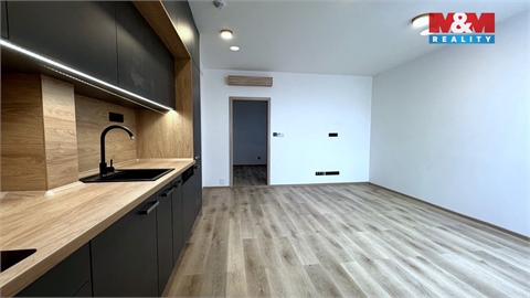 Pronájem bytu 2kk, 48 m² - 2