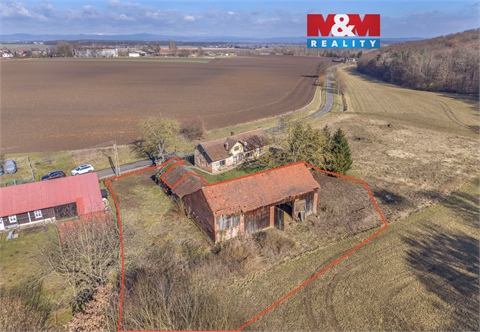 Prodej stavebního pozemku, 1 185 m² 0