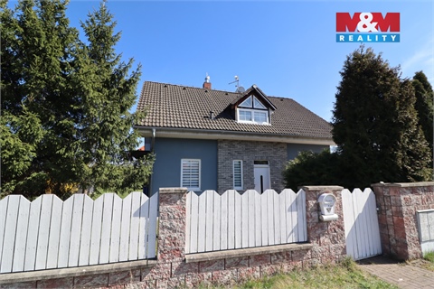 Prodej rodinného domu, 165 m² - 4