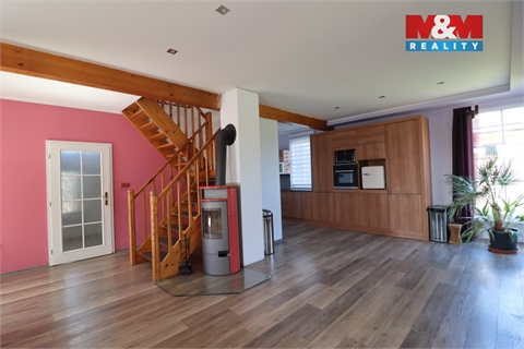 Prodej rodinného domu, 165 m² - 0