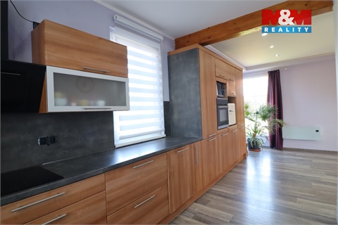 Prodej rodinného domu, 165 m² - 2