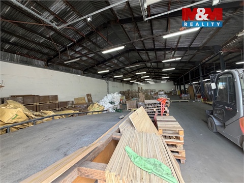 Pronájem výrobního objektu, 1 000 m² - 0