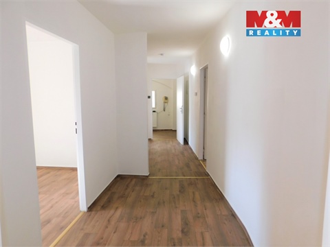 Pronájem bytu 3+1, 89 m² 18