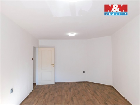 Pronájem bytu 3+1, 89 m² - 12